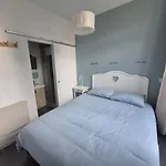 Апартаменты Mooney, 2 Rooms, Wi-fi, Garden Terrace *