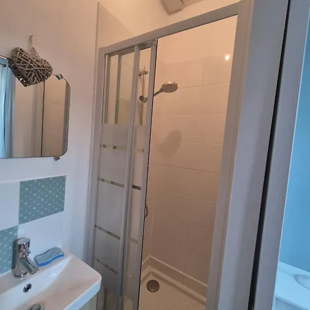 Apartment Mooney, 2 Rooms, Wi-fi, Garden Terrace La Rochelle (Charente-Maritime)