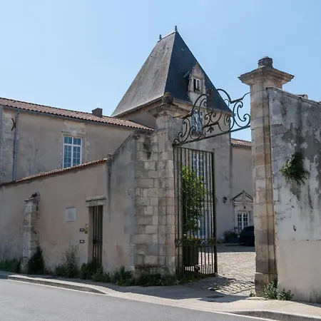 Mooney, 2 Rooms, Wi-fi, Garden Terrace La Rochelle (Charente-Maritime)
